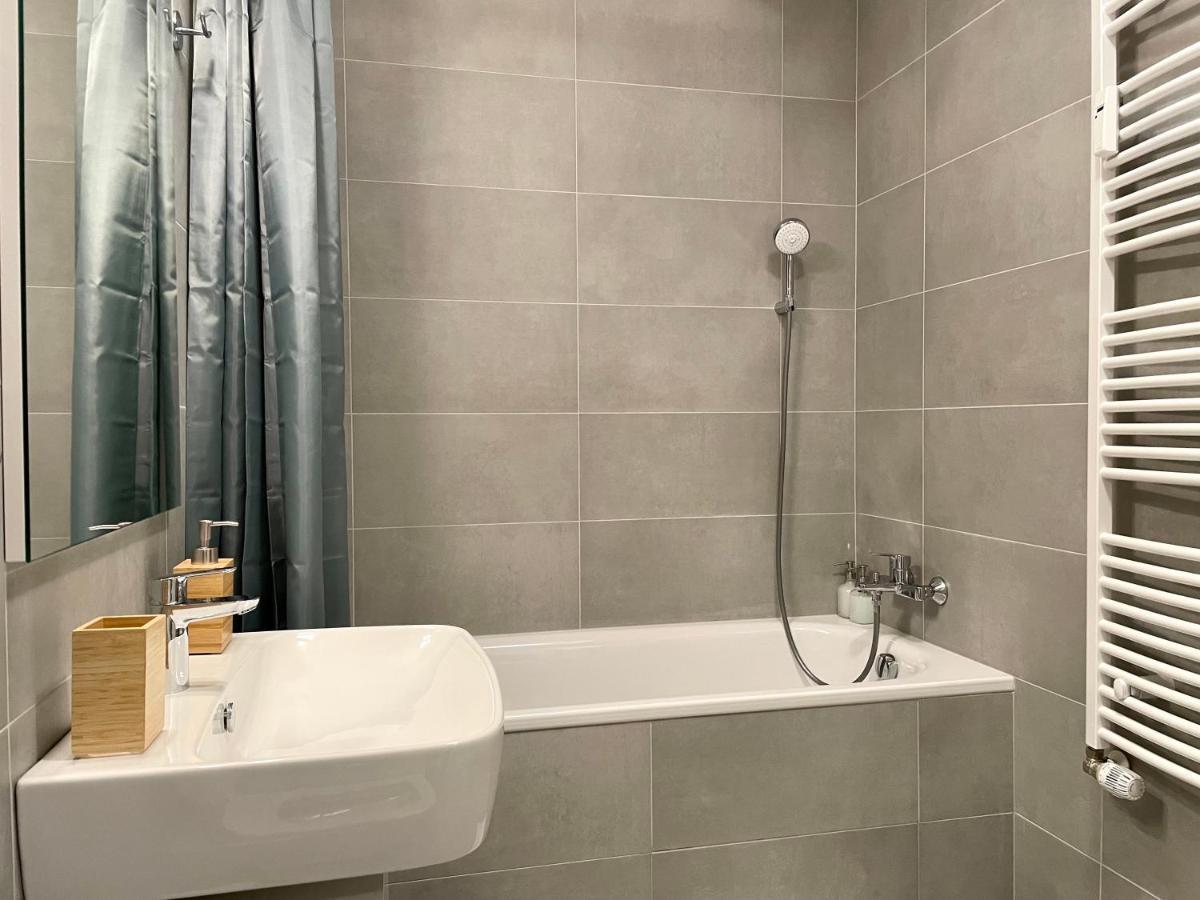 Central Stay Bratislava Eksteriør bilde